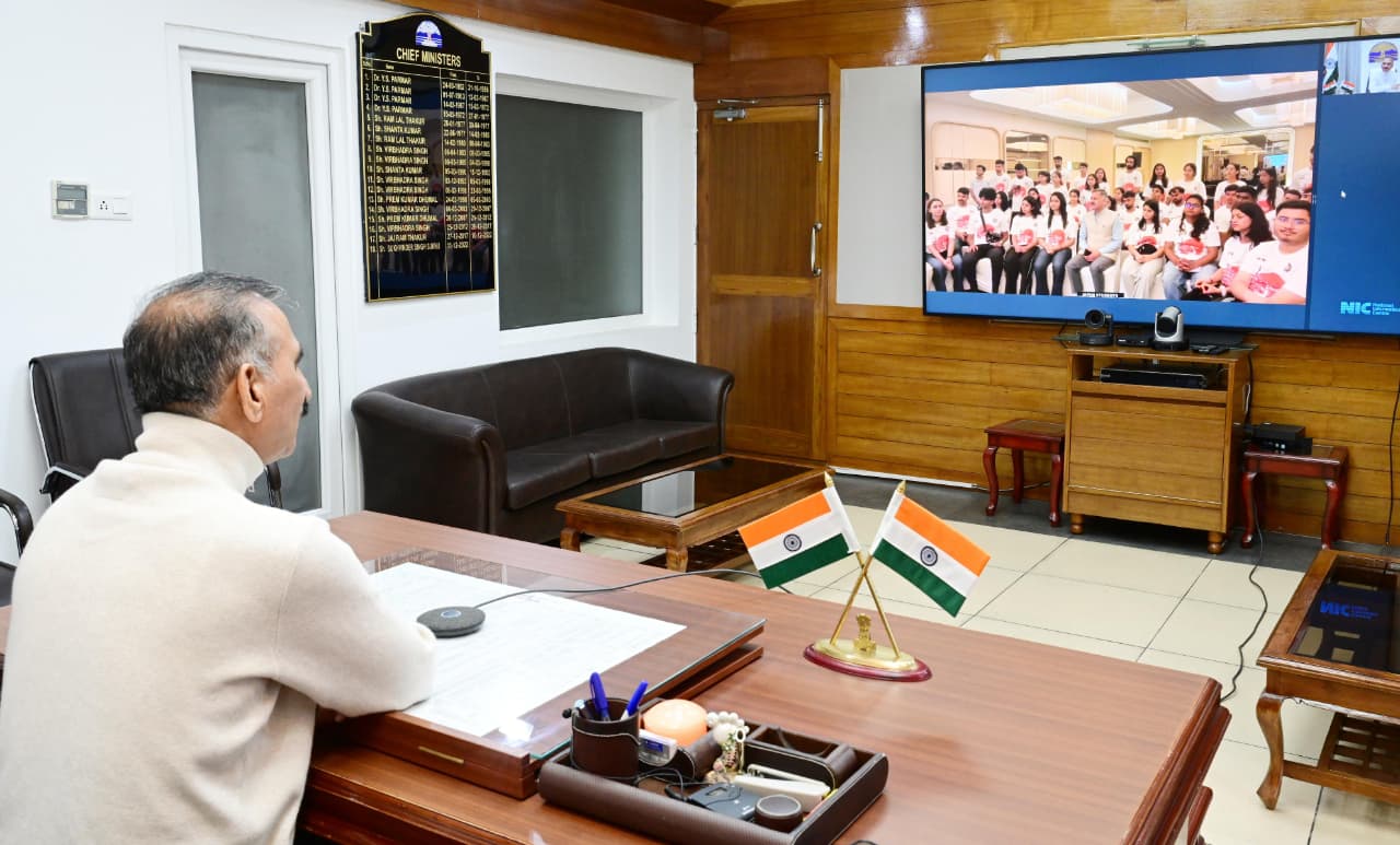 हिमाचल के 44 मेधावी इंजीनियरिंग विद्यार्थी जापान रवाना, सीएम सुक्खू ने दी शुभकामनाएं
